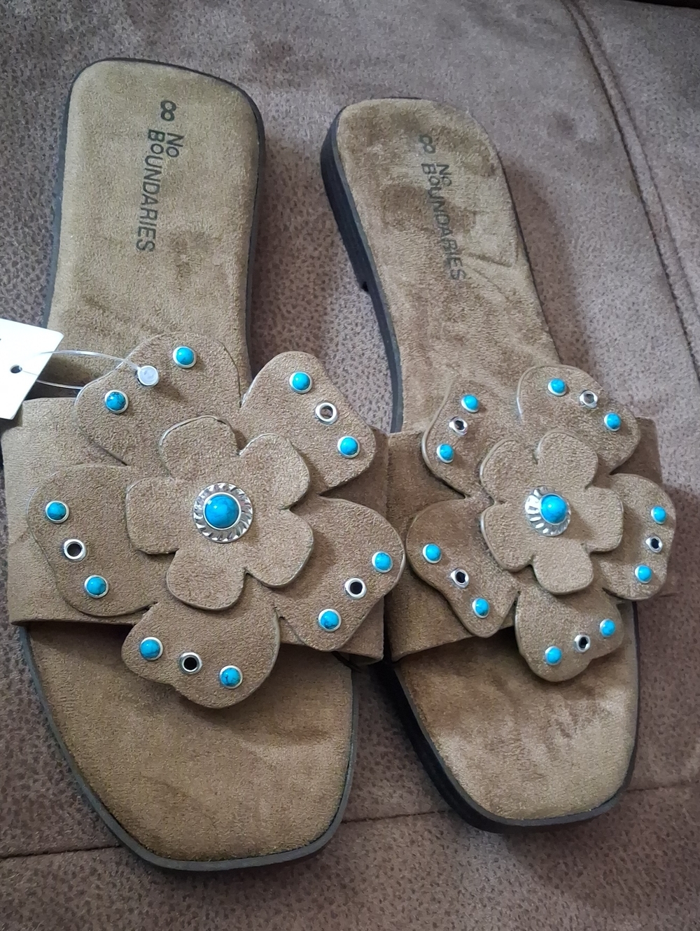 No Boundaries Taupe Suede Look Floral Slide Sandals with Turquoise Studs Size 8